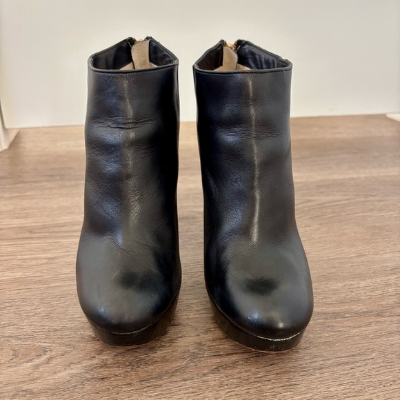 Michael Kors Lesly Zippered Heel Chunky Black Leather Platform Ankle Boots - Picture 6 of 8